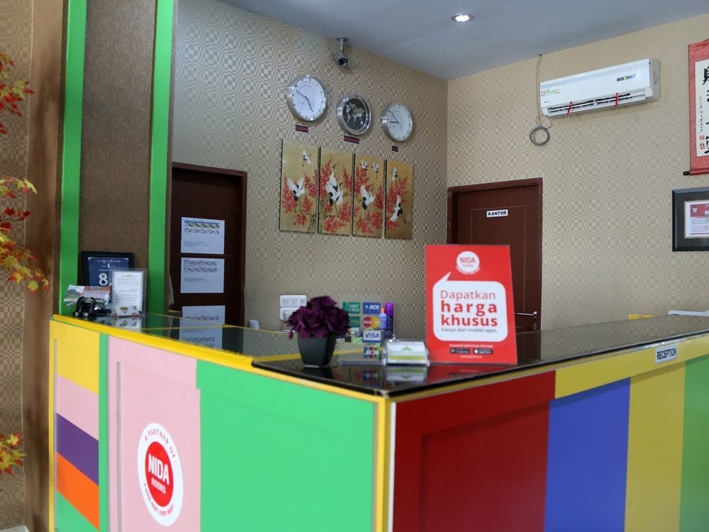 Nida Rooms Makassar Jampea 19536 Bagian luar foto
