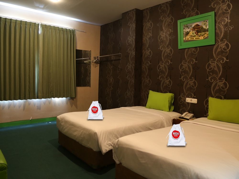 Nida Rooms Makassar Jampea 19536 Bagian luar foto
