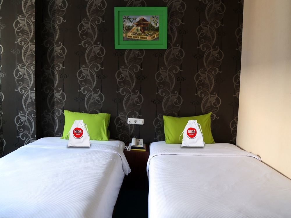 Nida Rooms Makassar Jampea 19536 Bagian luar foto