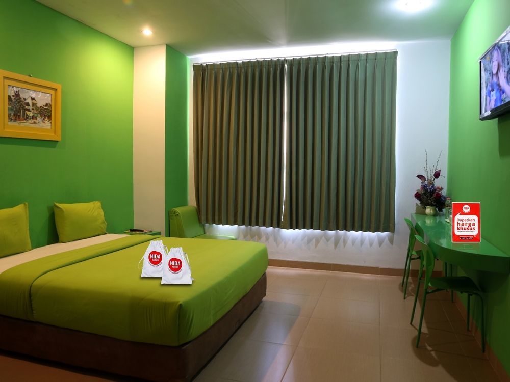 Nida Rooms Makassar Jampea 19536 Bagian luar foto
