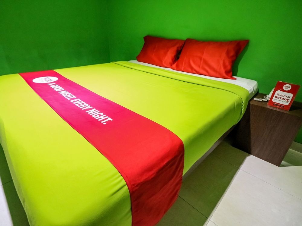 Nida Rooms Makassar Jampea 19536 Bagian luar foto